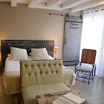 Unique à ! Surprenantes- Jules Verne *