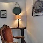 Unique à ! Surprenantes- Jules Verne