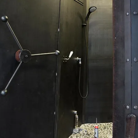 아파트 Surprenantes- Jules Verne *