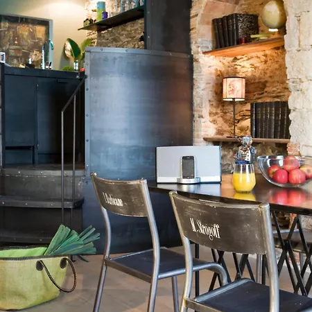 Surprenantes- Jules Verne נאנט