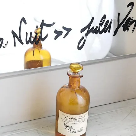 Surprenantes- Jules Verne 아파트