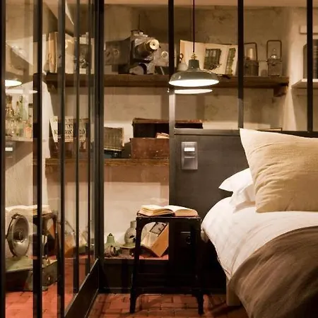 Apartament Unique A ! Surprenantes- Jules Verne *