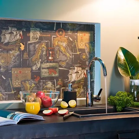 דירה Surprenantes- Jules Verne נאנט