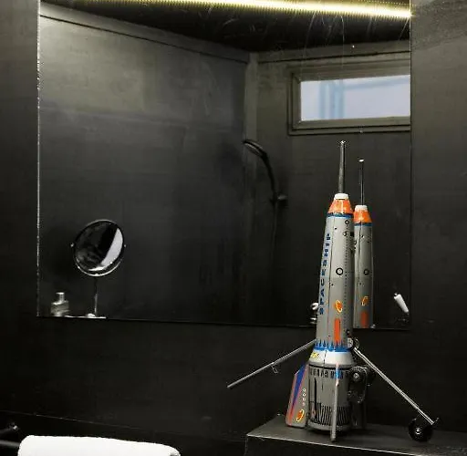 Unique A ! Surprenantes- Jules Verne * Nantes