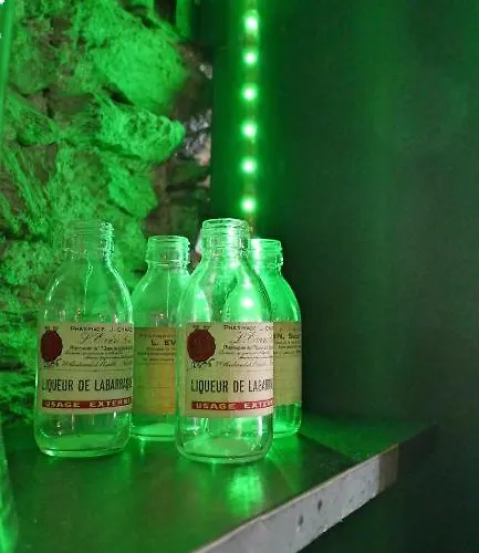 Unique A ! Surprenantes- Jules Verne Daire *