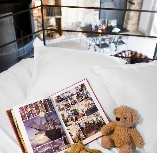 Unique A ! Surprenantes- Jules Verne Daire Nantes