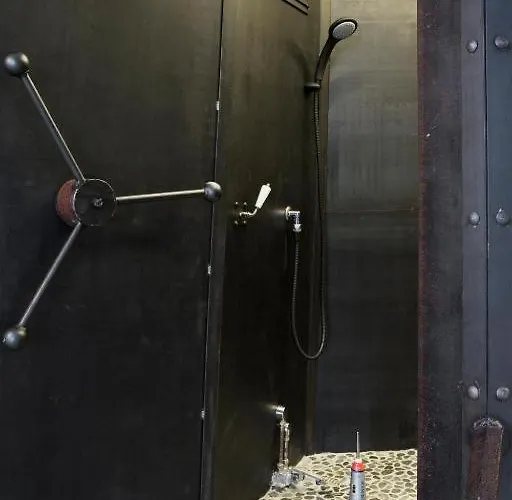 Unique A ! Surprenantes- Jules Verne