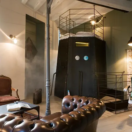 Apartmán Surprenantes- Jules Verne *