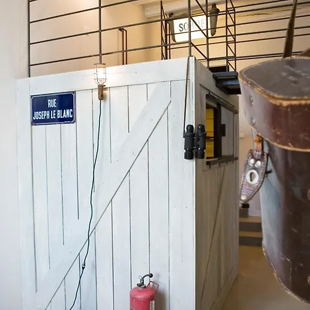 Apartmán Surprenantes- Jules Verne *