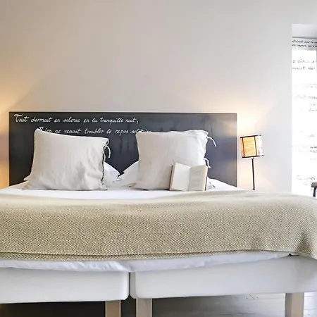 Surprenantes- Jules Verne *